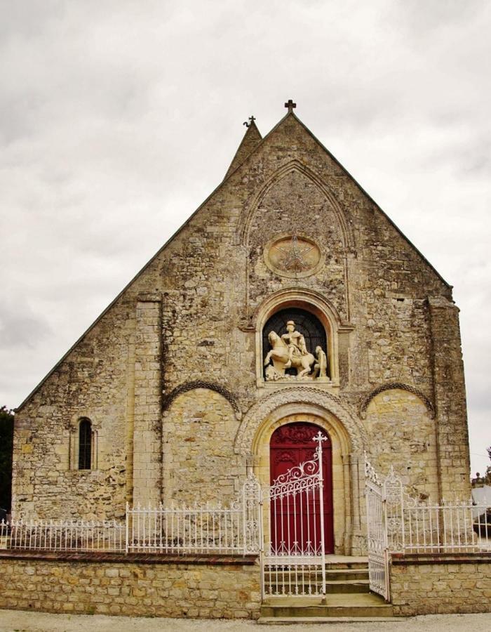 Gite Pour 6 Ou Chambre Pour 2 A Formigny Exterior photo